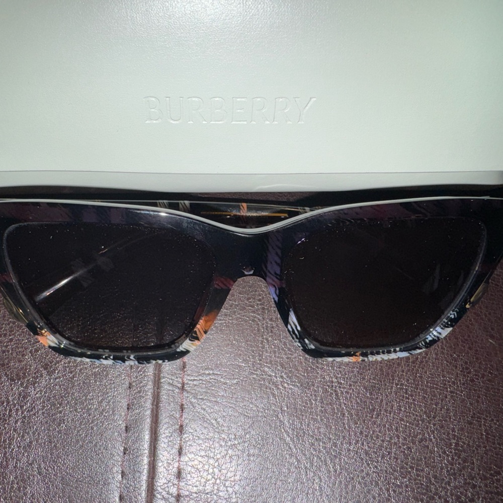 Burberry Check Pattern Cat-Eye Sunglasses with Brown Lenses